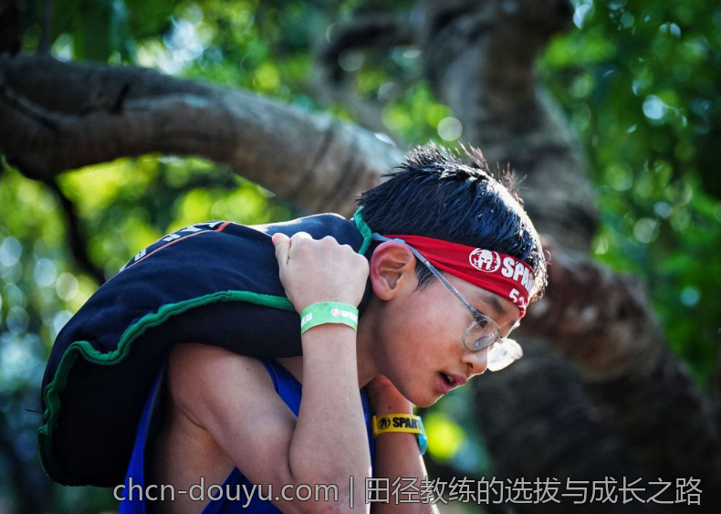 田径教练的选拔与成长之路