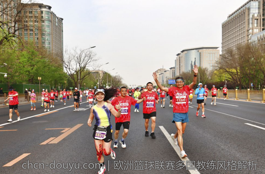 欧洲篮球联赛多国教练风格解析